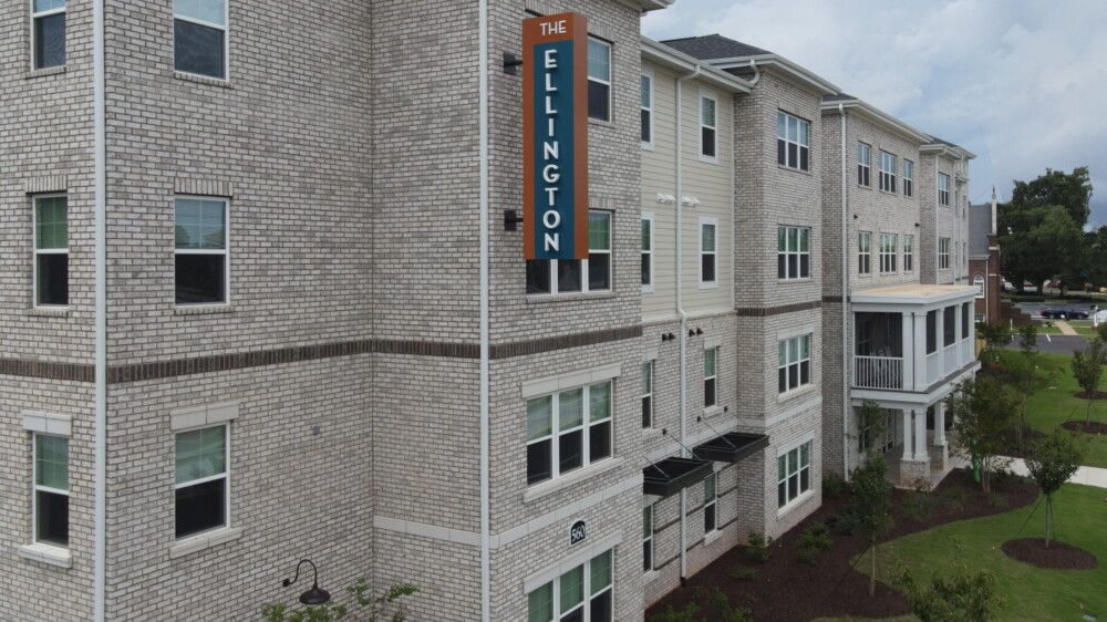 The Ellington LA843 Media 2021